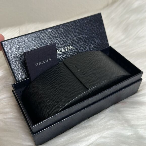 💯 Authentic Prada Sunglasses🍀 - Picture 13 of 14